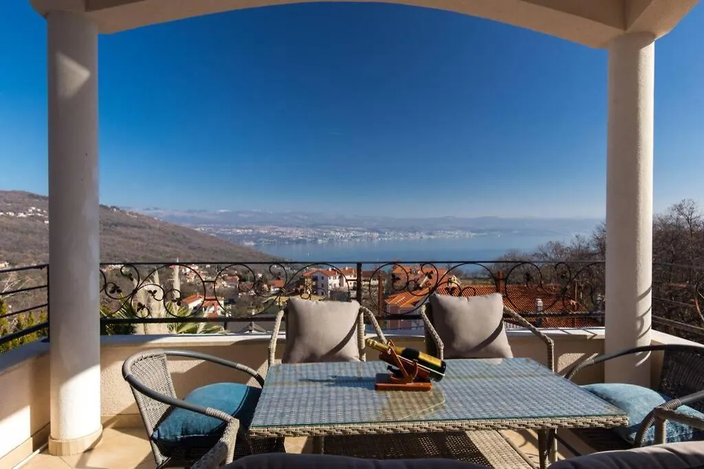 Beautiful Unique Luxury Villa Emily Opatija 0*,
